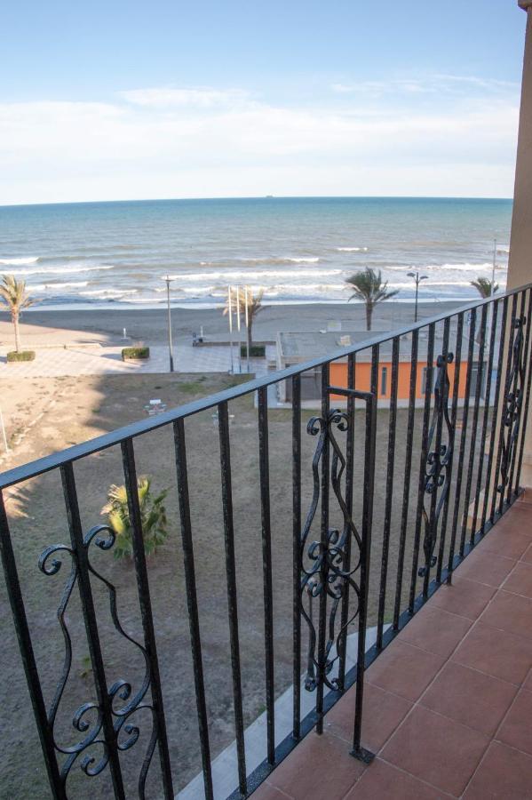 Sea view Port Saplaya 1 Apartment Bagian luar foto